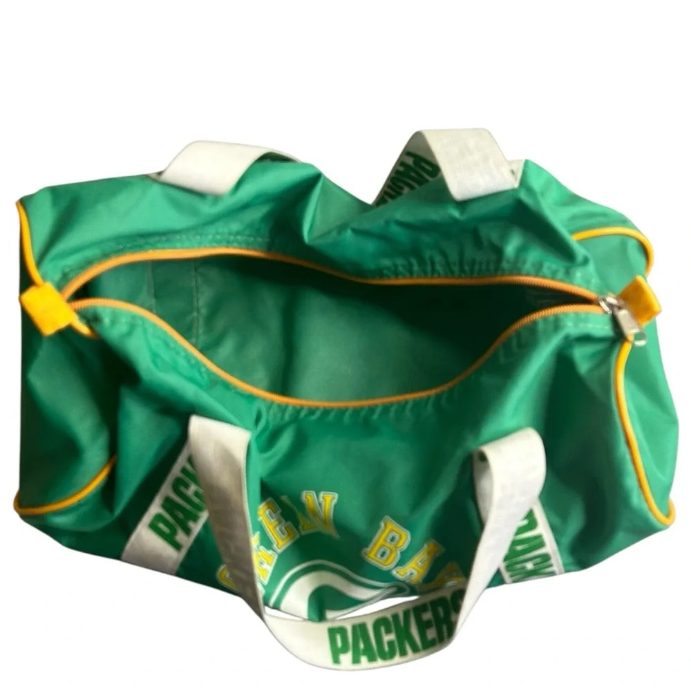Vintage Green Bay Packers Duffel Bag NFL Football Gym Travel Tote Green & Yellow